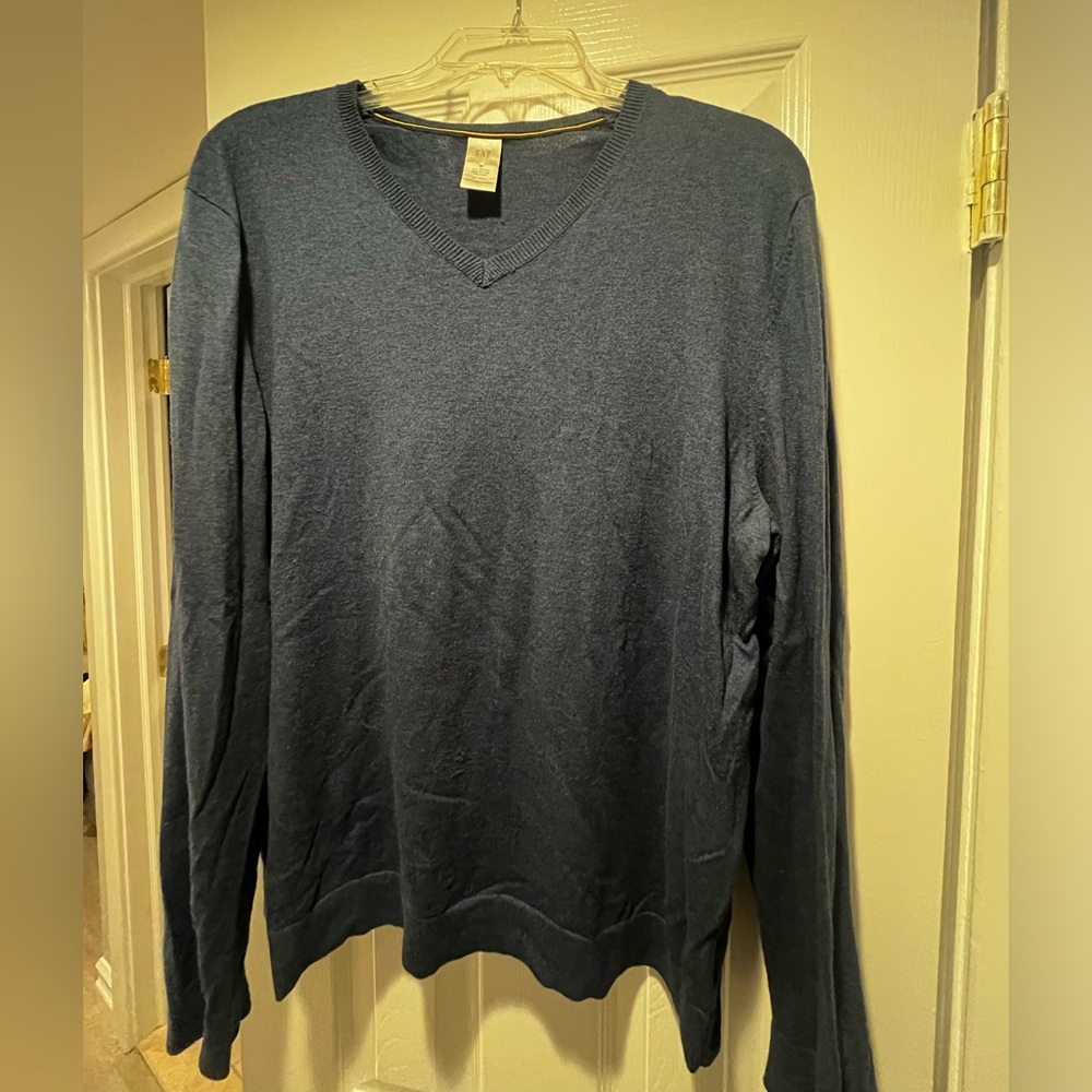 GAP Sweater